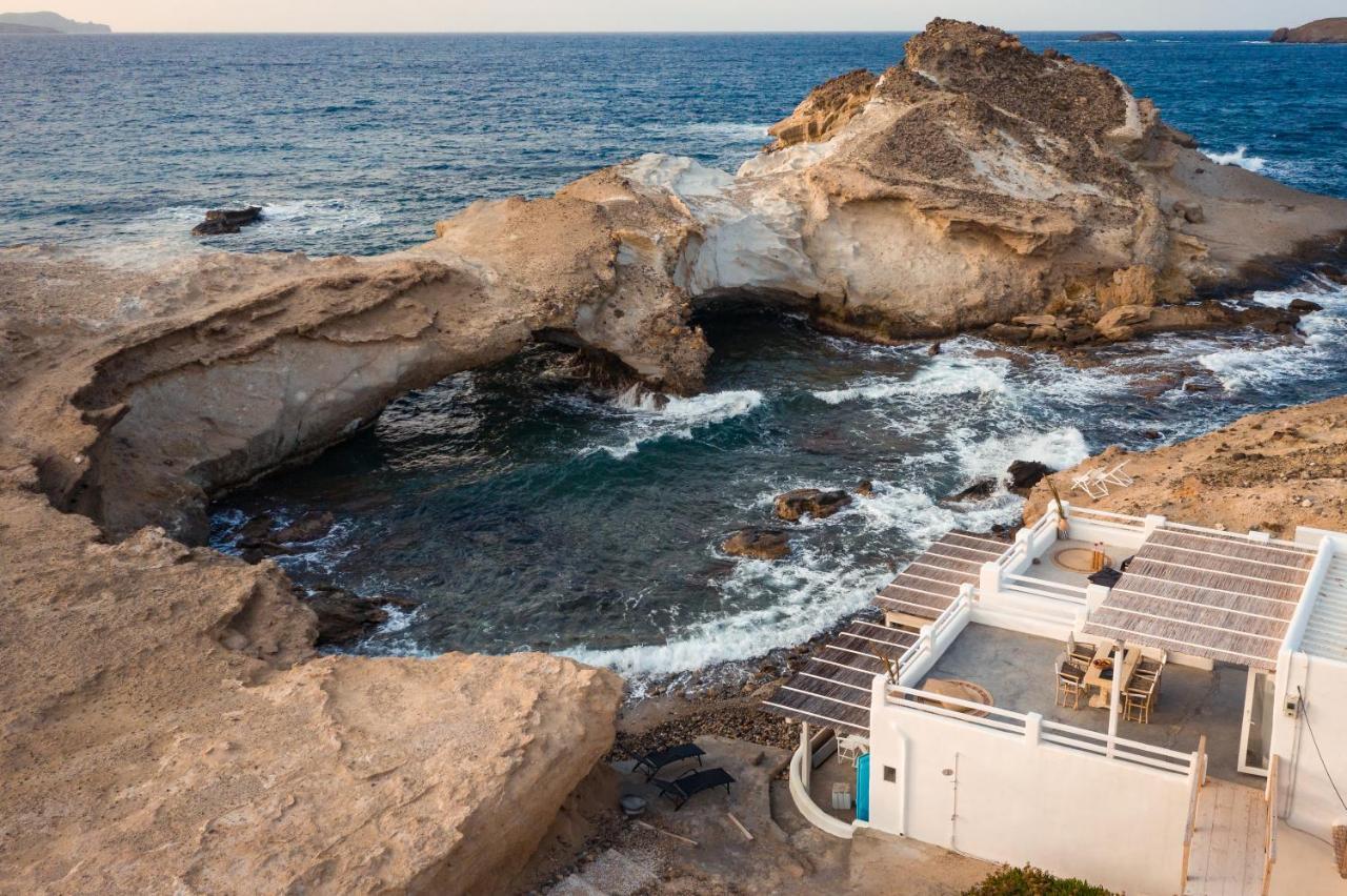 Aqua House Villa Pachaina Exterior photo